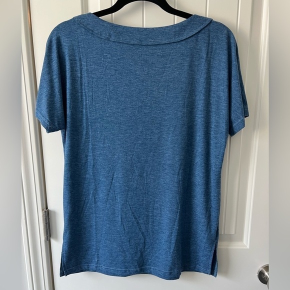 Blue Short Sleeve V-Neck Pullover Cotton Size S - Picture 2 of 7